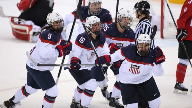 usa-hockey-women-boycott-deal.jpg